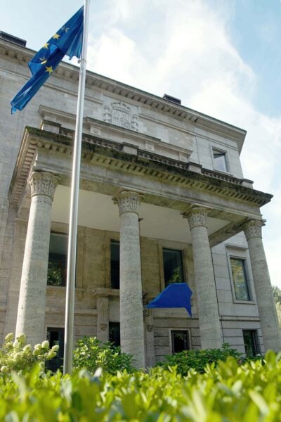 Patricia Sandonis, blue geometrical figure art installation in the Spanish Embassy in Berlin